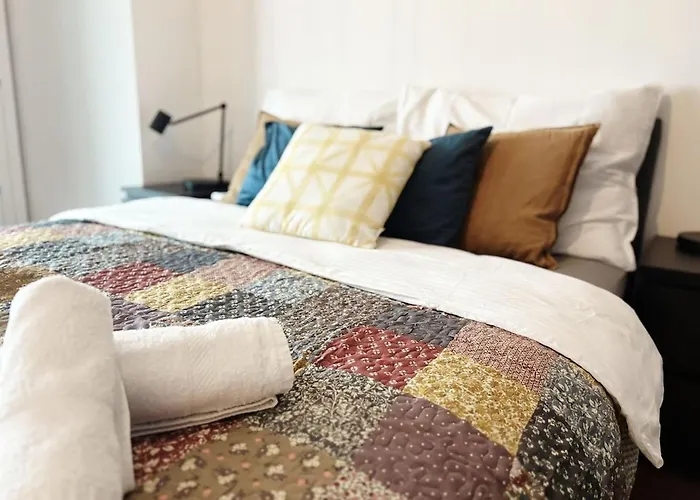 Skyluxe Loft Eurovea Tower Free Parking شقة براتسيلافا