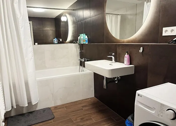 아파트 Skyluxe Loft Eurovea Tower Free Parking 브라티슬라바