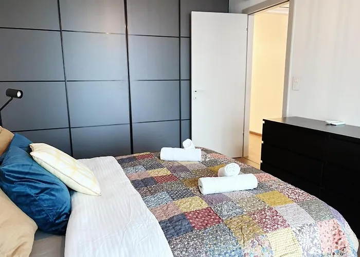 Skyluxe Loft Eurovea Tower Free Parking شقة براتسيلافا